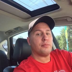 Meet your Posher, Jason